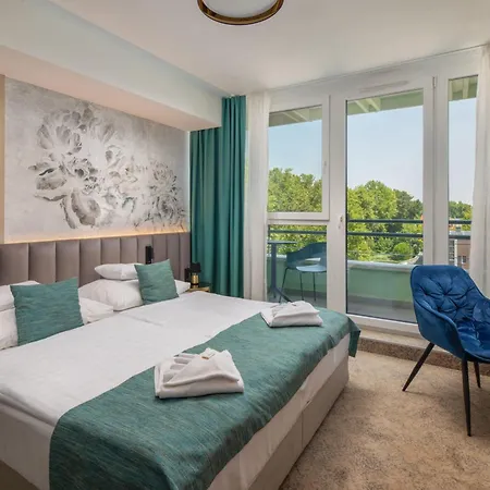 Sungarden Wellness Hotel Siófok-2