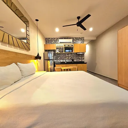 Sofia Boutique Condos By Bunik-3