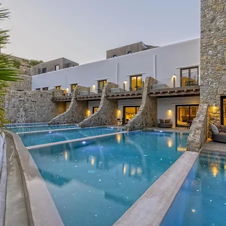Aeonic Suites And Spa-3