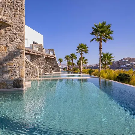 Aeonic Suites And Spa-2