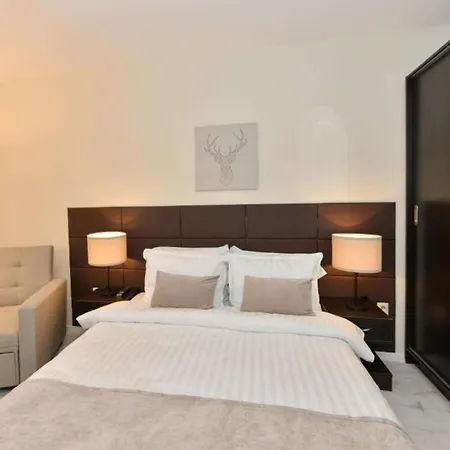 Art Plaza Hotel-3