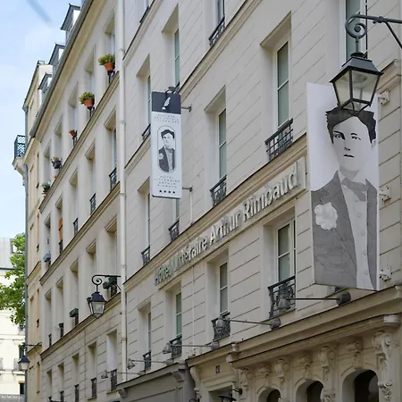 Best Western Hôtel Littéraire Arthur Rimbaud-3