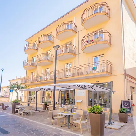 Hotel La Bussola-3