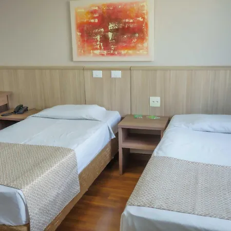 Nacional Inn Porto Alegre - próximo ao Complexo Santa Casa e UFRGS-2