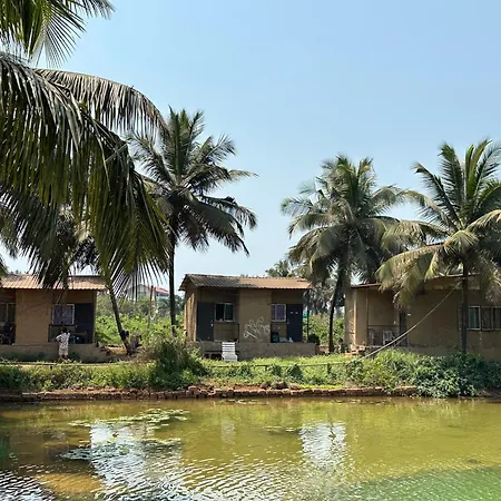 Om Lake Resort-3