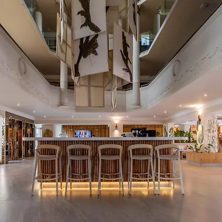 Laur Hotels Experience & Elegance-2