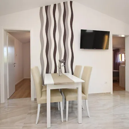 Sunshine Residence Baska-2