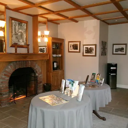 Carmel Wayfarer Inn-2
