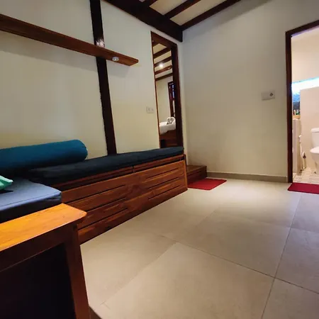 Cool Breeze Authentic Hotel Labuan Bajo Komodo-3