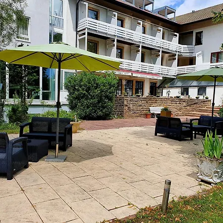 Hotel Kurparkblick inkl Therme und Sauna Eintritt-2