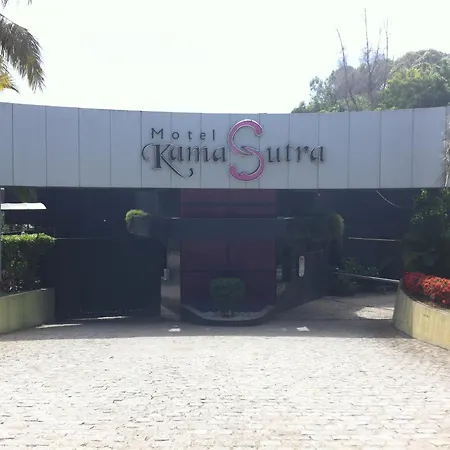 Motel Kamasutra-2