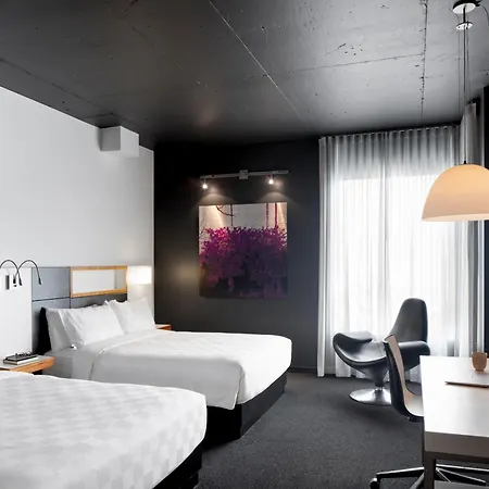 Alt Hotel Toronto Airport-2