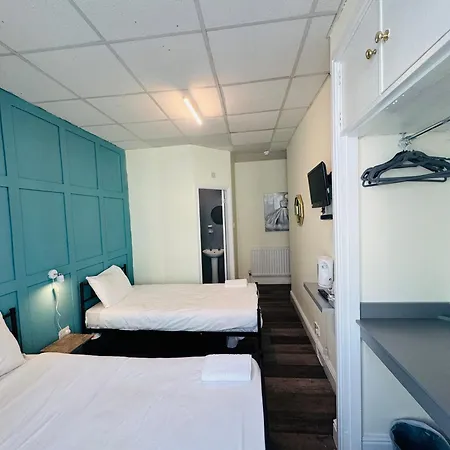 Calypso Hotel Blackpool-2