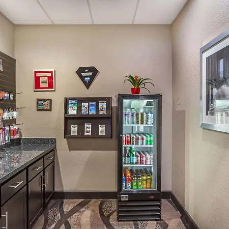 Best Western Plus Lake Jackson Inn & Suites-2