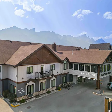 Basecamp Lodge Canmore-2