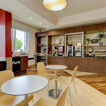 B&B Hotel Trento-2