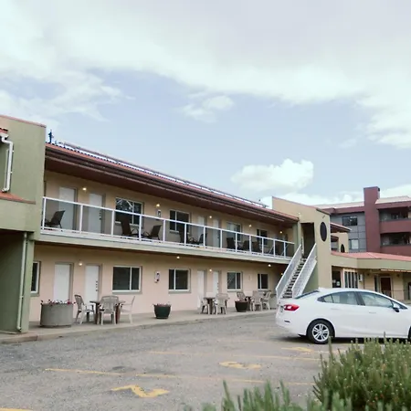 Waterfront Inn-3
