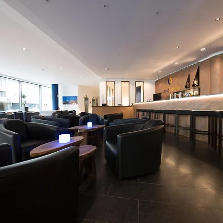 Carathotel Duesseldorf City-3