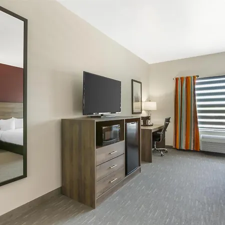 Best Western Plus Casa Grande Inn & Suites-2