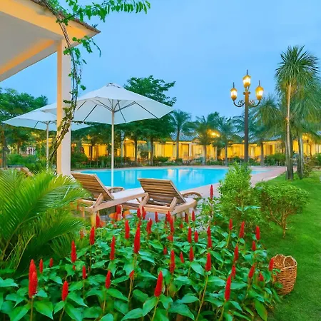 S79 Blue Lam Ha Pool-2