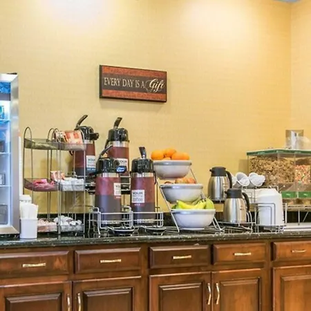 Howard Johnson By Wyndham Brigham City-3