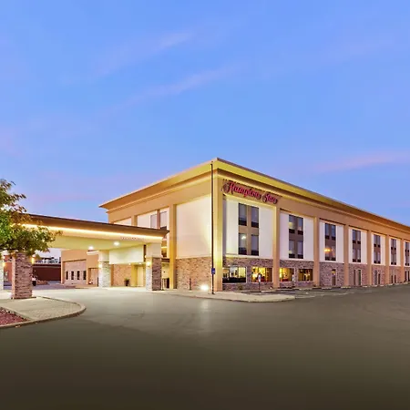 Hampton Inn St. Louis/Collinsville-3