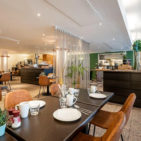Astoria Hotel Antwerp-3