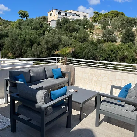 Aleva Rooms-2