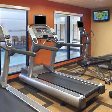 Courtyard By Marriott Cleveland Westlake-3