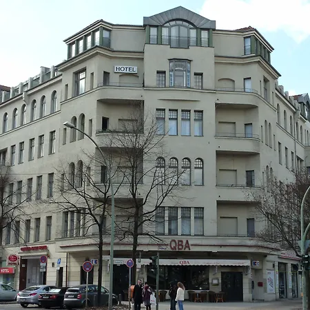 Selina Berlin West-2