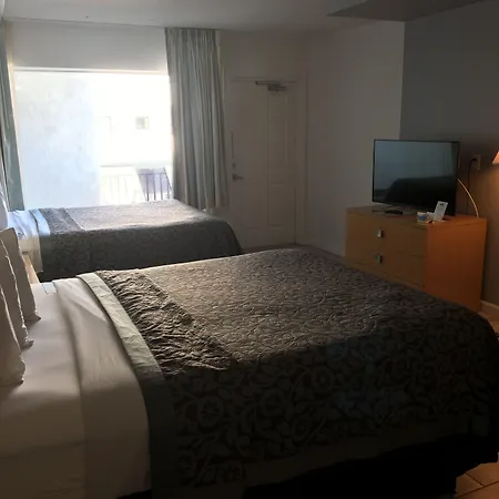 Arya Blu Inn And Suites-2