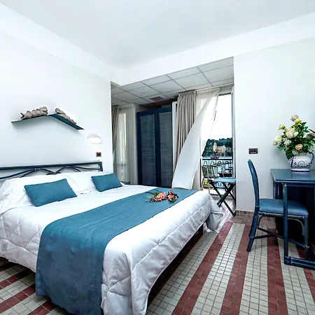 Hotel Della Baia-3
