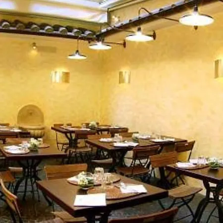 Hotel Mozart-2