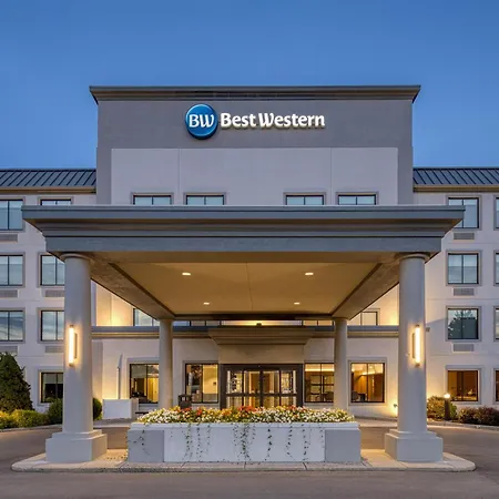 Best Western Byron Center-3