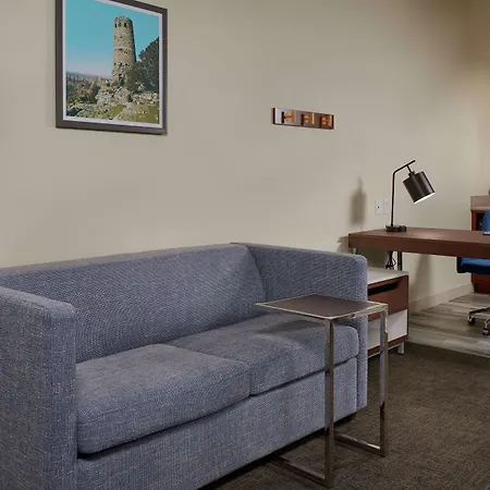 Hampton Inn & Suites Phoenix-Surprise-3