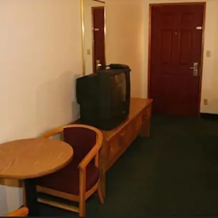 Sunshine Motel-2
