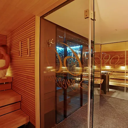 Savoy Hotel-2