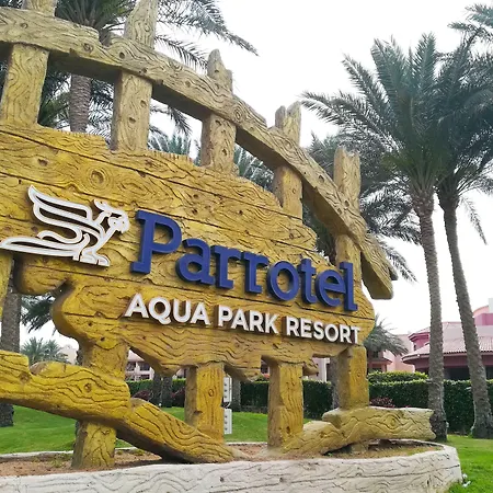 Parrotel Aqua Park Resort-3