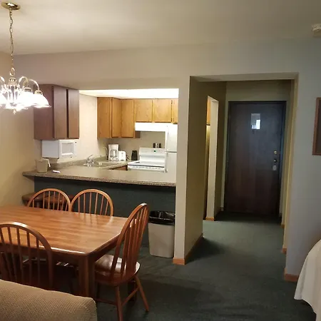 Rib Mountain Inn-2