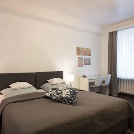 Hotel Brandenburger Hof-3