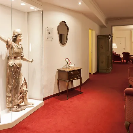 Hotel Weisses Ross-2