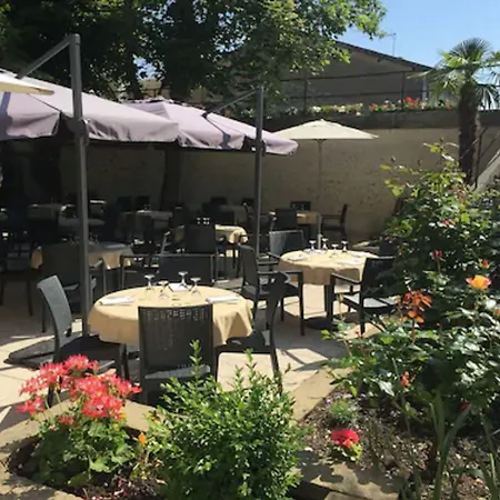 Hôtel Restaurant La Boule d'Or-3