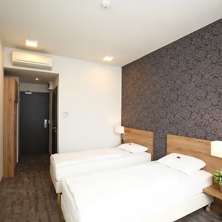 Medos Hotel-2