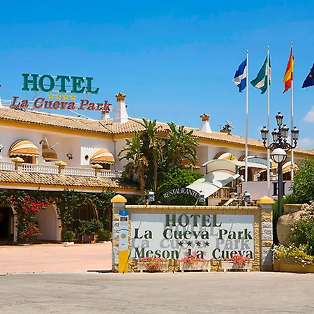 La Cueva Park-3
