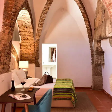 Noble House Essence Evora - By Unlock Hotels-3