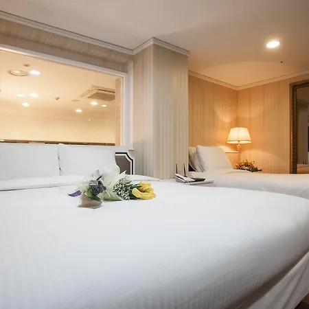 Hotel Pharos-2