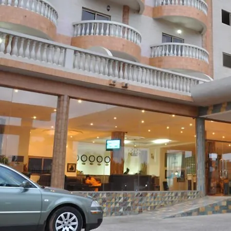 Mensvic Grand Hotel-3