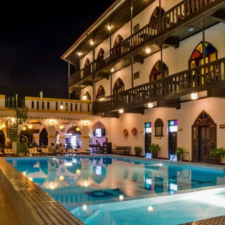 Tembo House Hotel-3