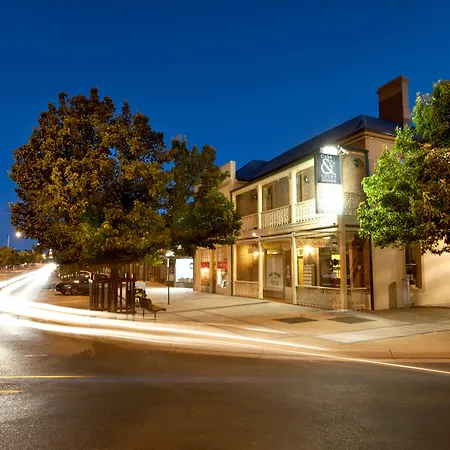 Cobb & Co Court Boutique Hotel-2