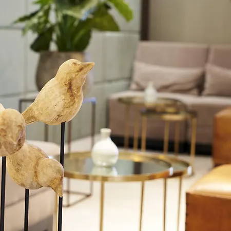Hotel The Bird-3